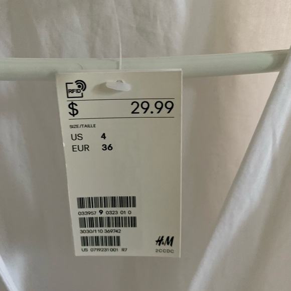 H&M white blouse , new, never worn , price on tag is in US$ - Picture 2 of 3